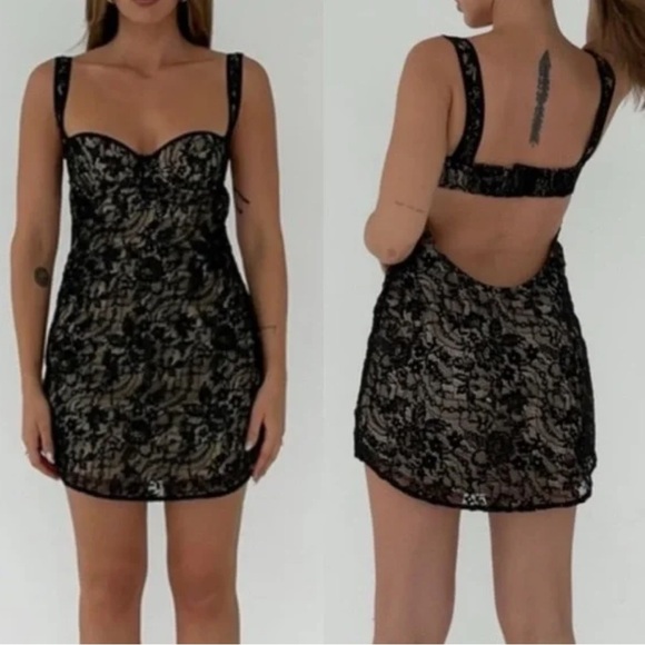 NEW Rumored Lover Boy Lace Sequin Mini Dress in Black Size Medium - Picture 3 of 7